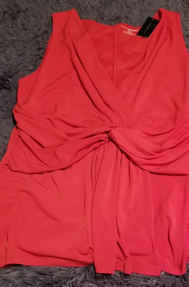 Women's plus size. Red Twist Top Jersey Knit. Lane Bryant size 18/20.